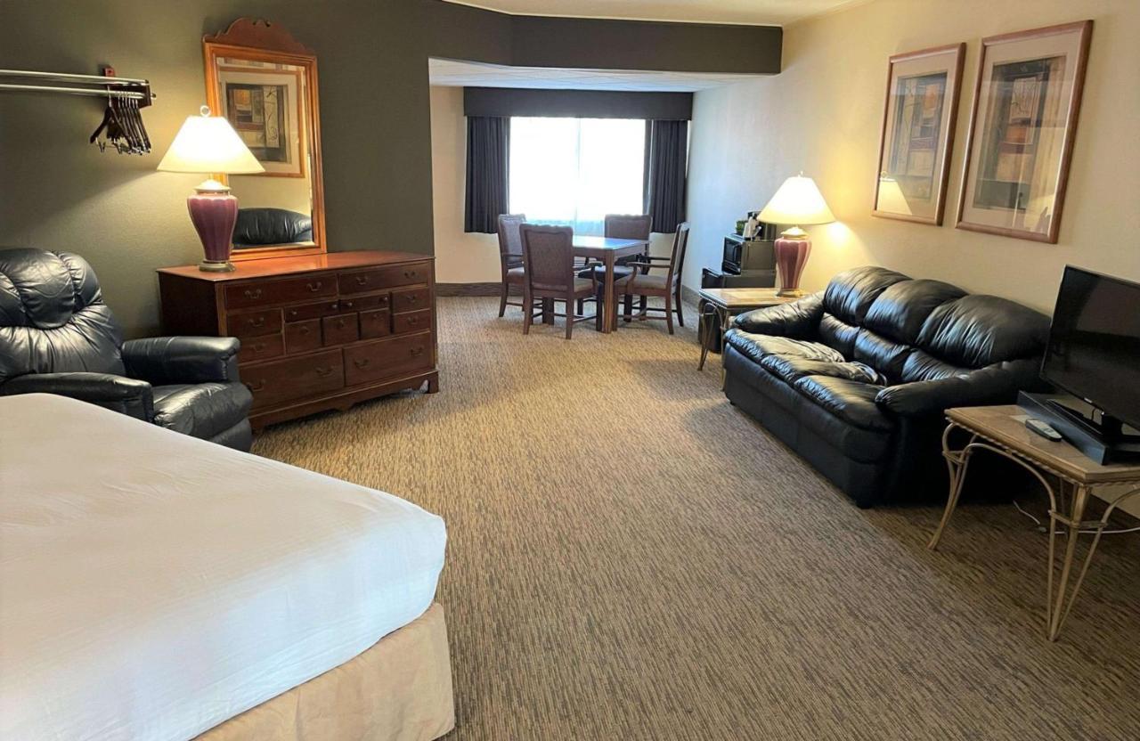 Best Western Starlite Village Fort Dodge Exterior foto