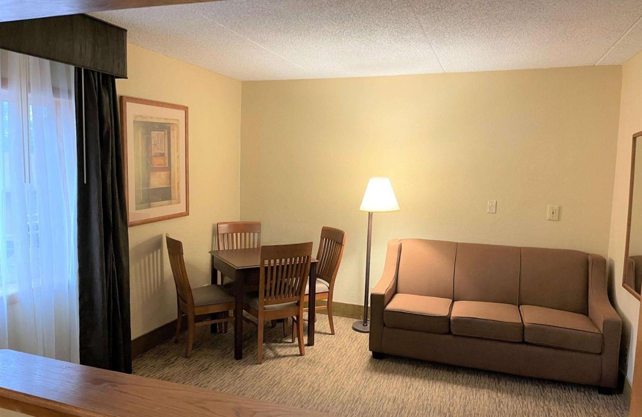 Best Western Starlite Village Fort Dodge Exterior foto