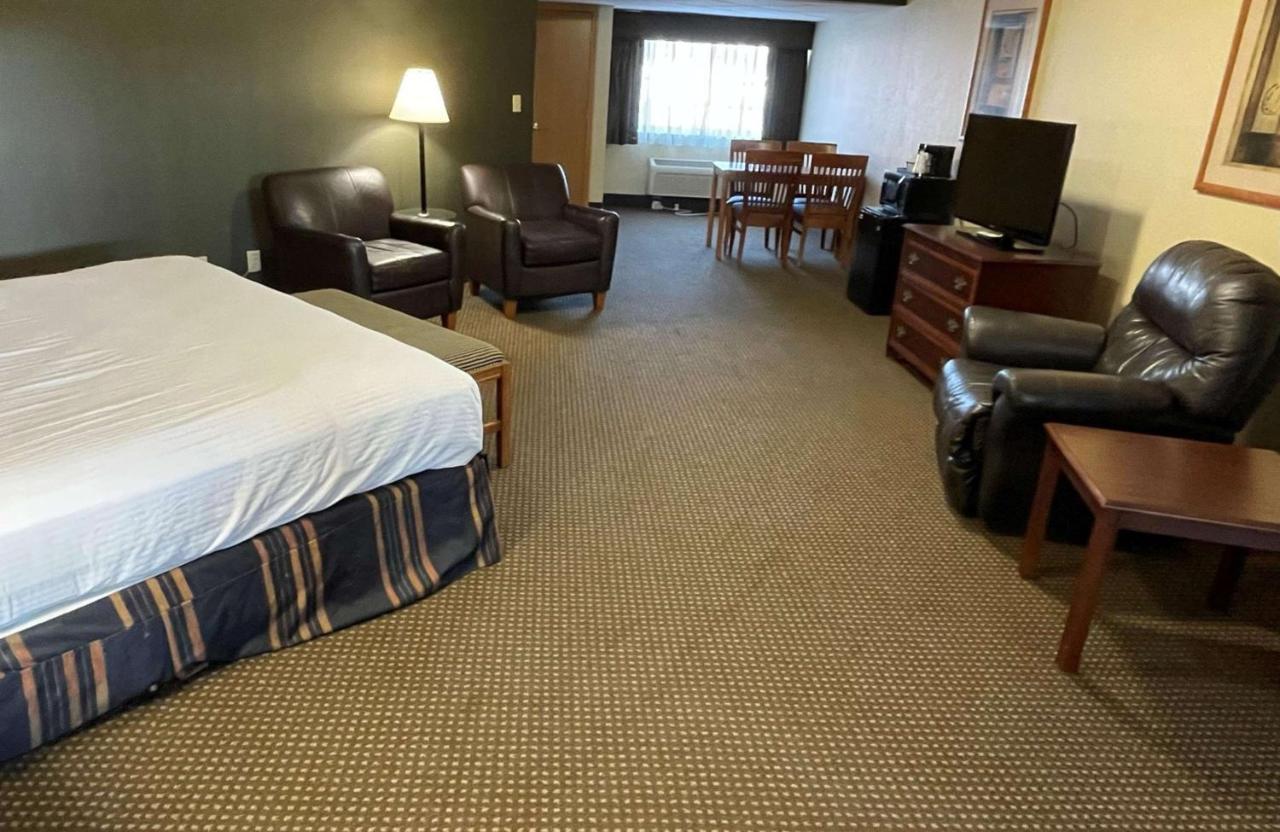 Best Western Starlite Village Fort Dodge Exterior foto