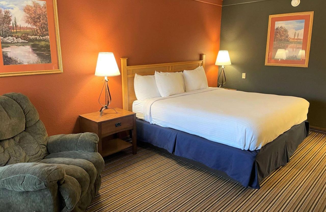 Best Western Starlite Village Fort Dodge Exterior foto
