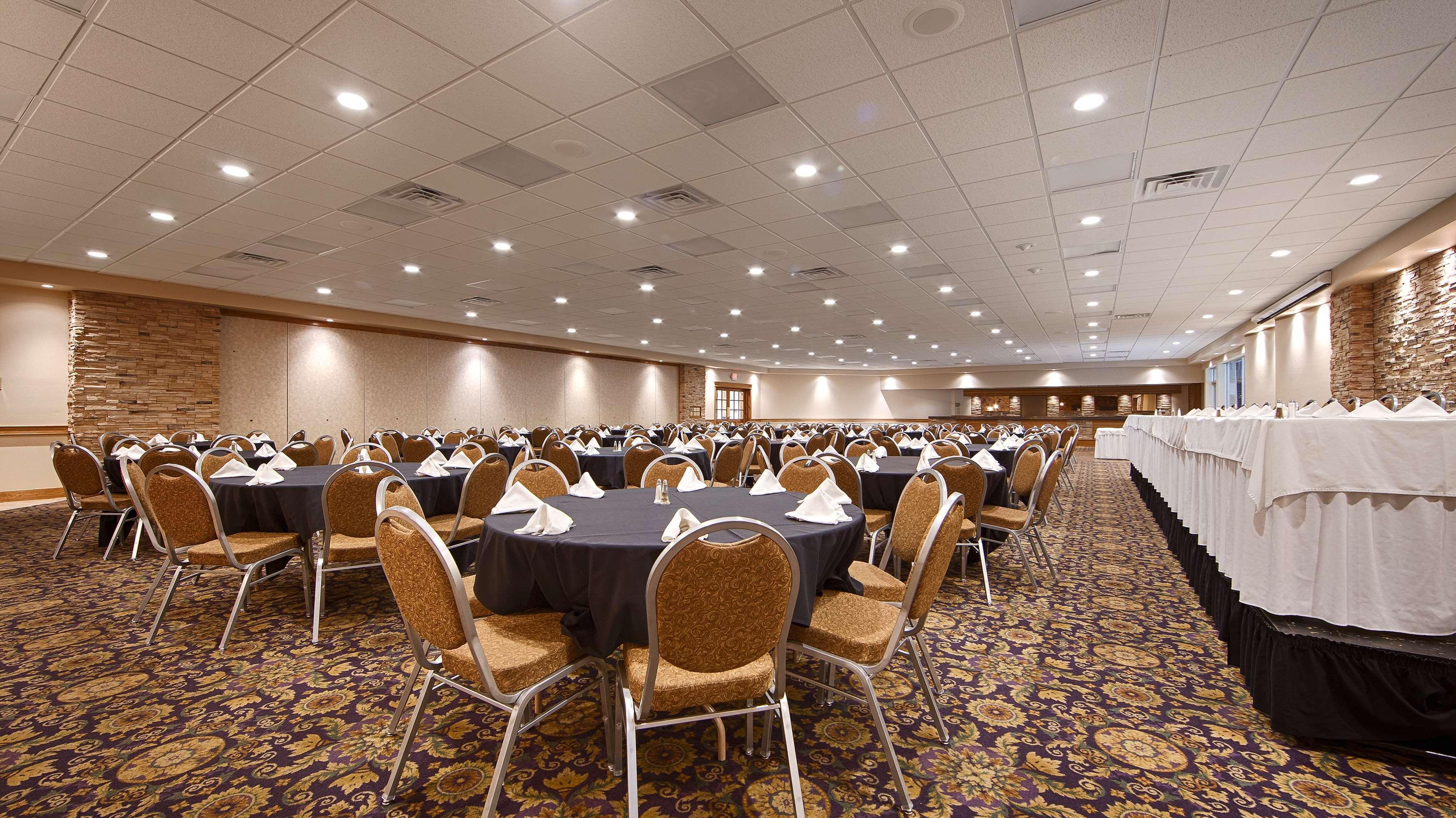 Best Western Starlite Village Fort Dodge Exterior foto