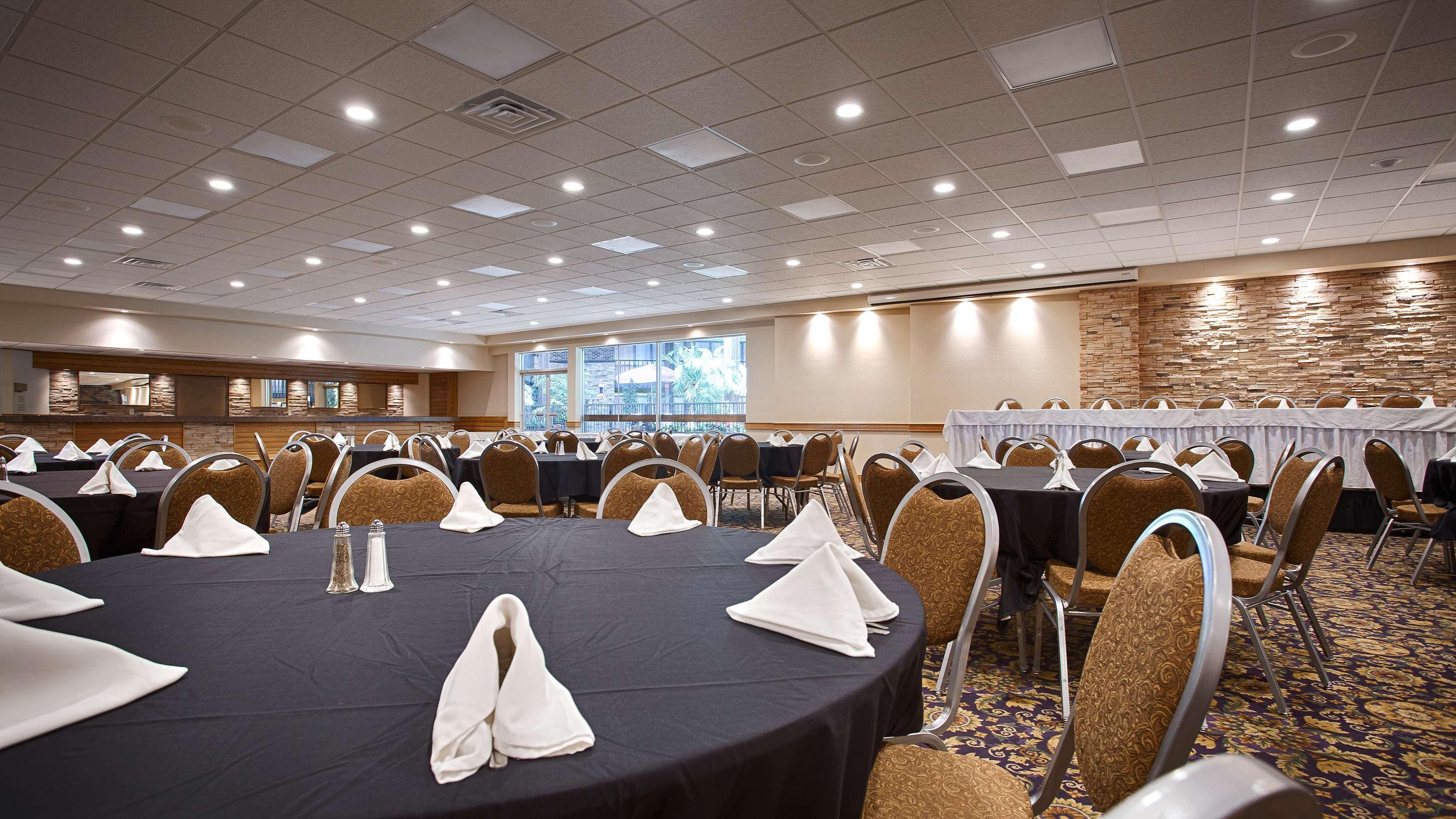 Best Western Starlite Village Fort Dodge Exterior foto