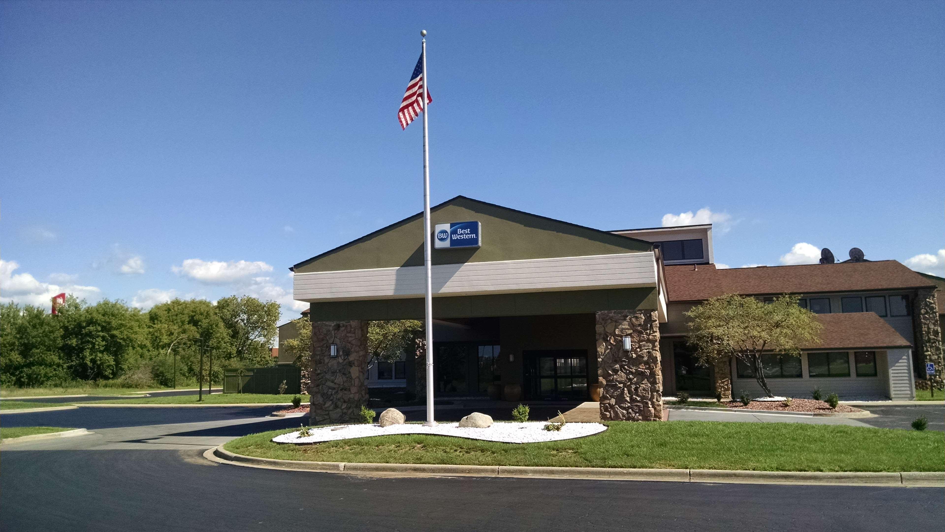 Best Western Starlite Village Fort Dodge Exterior foto
