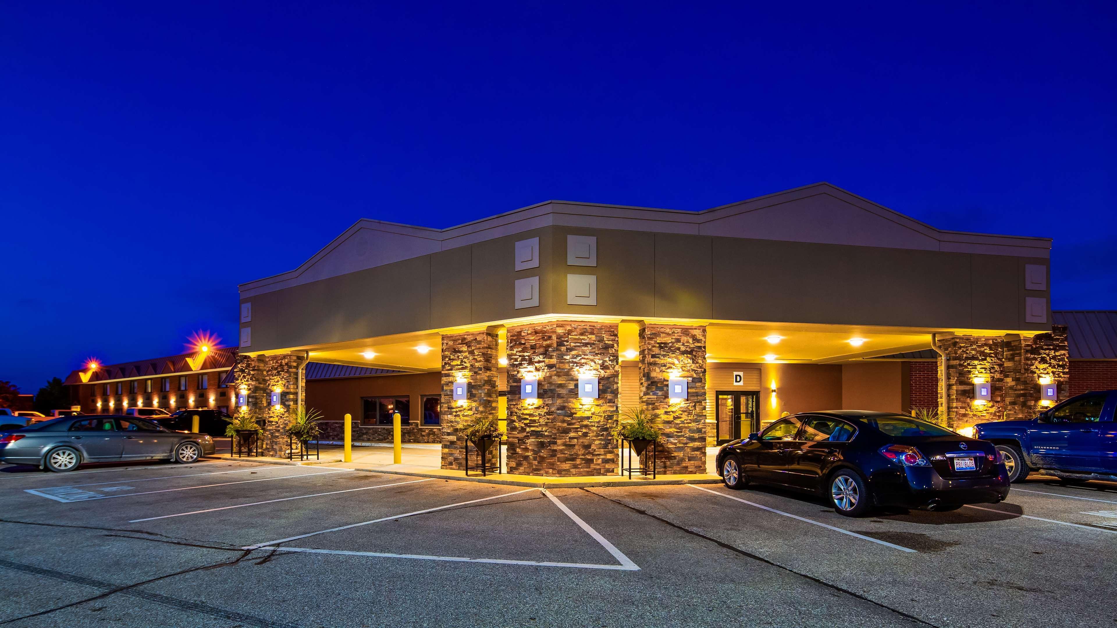 Best Western Starlite Village Fort Dodge Exterior foto